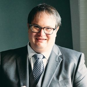 Meet your Posher, Jennings